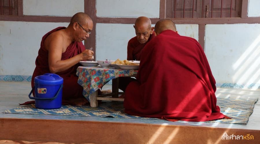 ทำบุญ 100 วัน นิมนต์พระกี่รูป